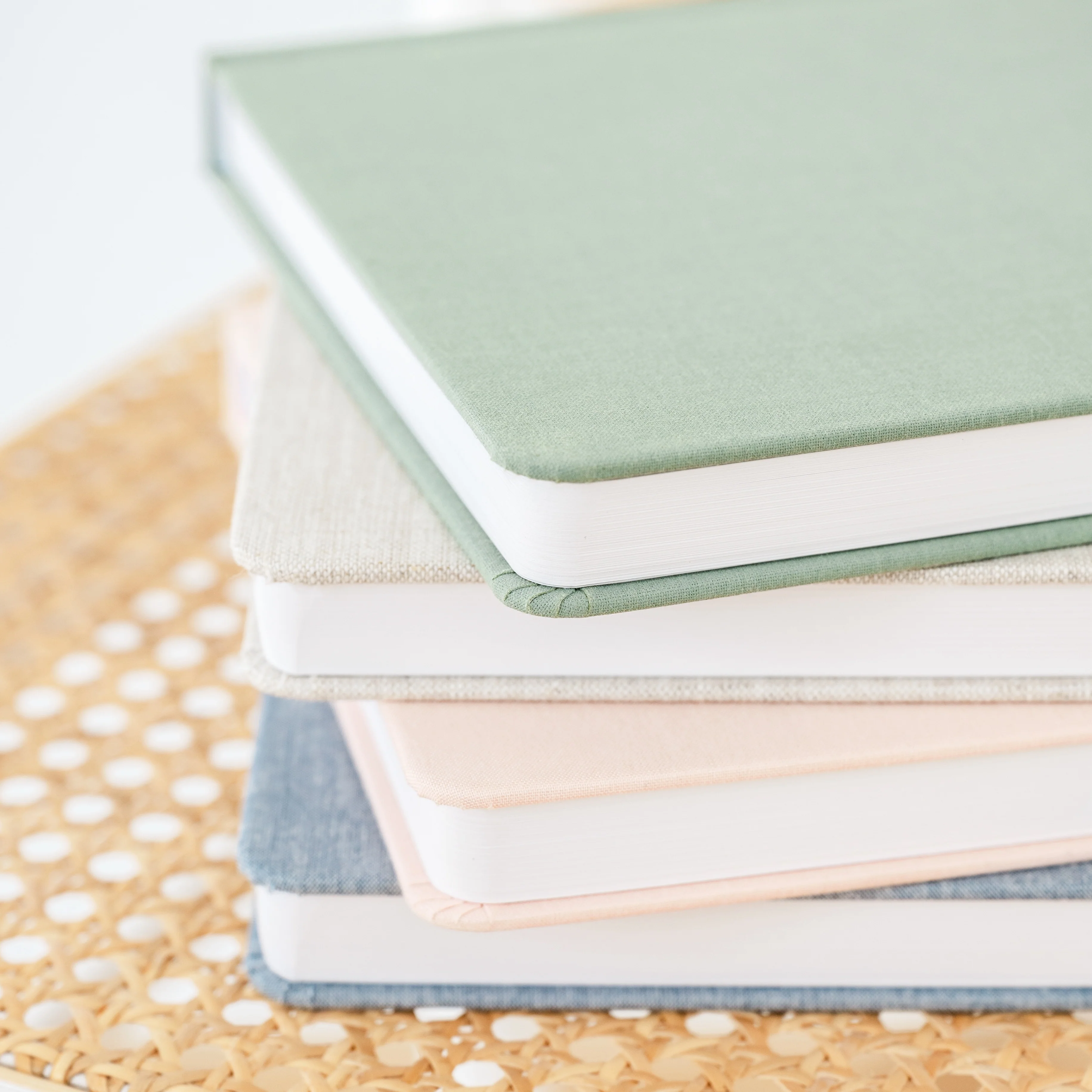 Sage Undated Daily Planner - Image 9